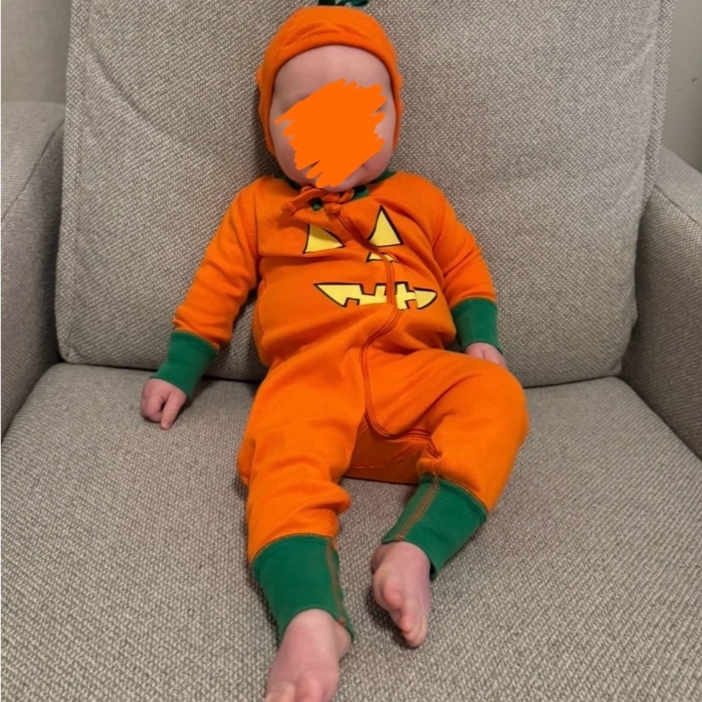 Hanna Andersson Pumpkin costume - pajamas and hat
